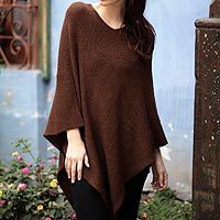 100% alpaca poncho,