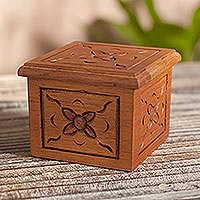Cedar box Virtues Peru