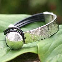 Leather accent sterling silver bracelet, 'Metropolitan' - Handcrafted Sterling Silver Wristband Leather Bracelet
