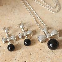 Obsidian jewelry set,