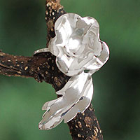 Silver flower ring, 'Magnificent Leaves' - Silver flower ring