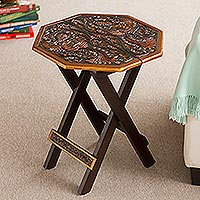 Mohena wood and leather folding table, 'Octagonal Birds of Paradise' - Peruvian Animal Themed Leather Wood Folding Table 