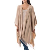 100% alpaca ruana,