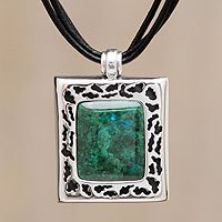 Chrysocolla pendant necklace,