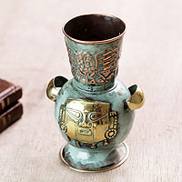 Copper and bronze vase Proud Warrior Peru