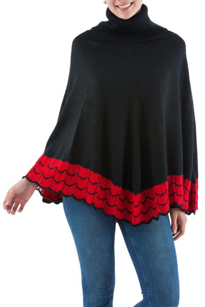 Alpaca blend poncho, Rosary Pea