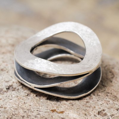 Peruvian Sterling Silver Artisan Crafted Band Ring