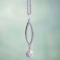 Sterling silver filigree necklace,