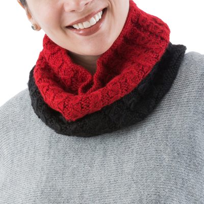 100% alpaca neck warmer, Huayruro