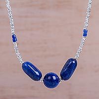 Sodalite beaded pendant necklace,