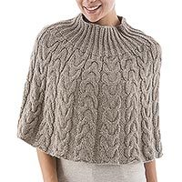 100% alpaca poncho,