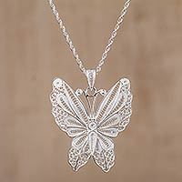 Sterling silver filigree pendant necklace,