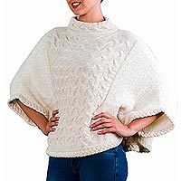 100% alpaca poncho,