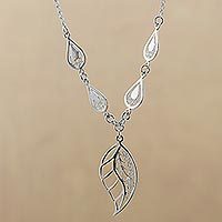 Sterling silver filigree pendant necklace,