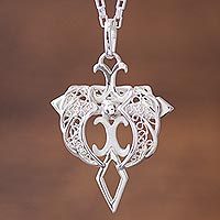 Sterling silver filigree pendant necklace,