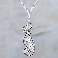 Sterling silver filigree pendant necklace,