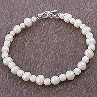 Cultured pearl beaded bracelet,