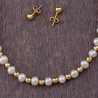 Gold plated cultured pearl jewelry set,