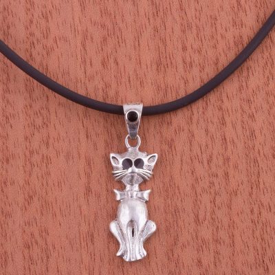 Silver pendant necklace, Bow Tie Cat