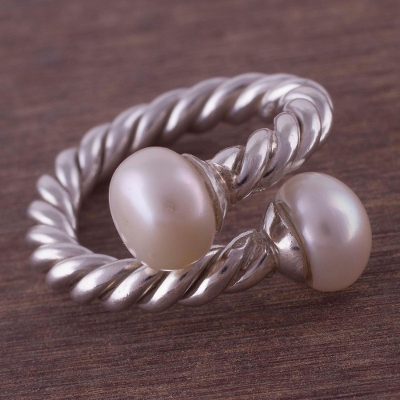 Cultured pearl wrap ring, Endless Rope