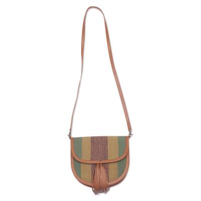 Leather accent wool shoulder bag, 'Earthen Chic' - Leather Accent Wool Shoulder Bag in Earth Tones from Peru