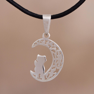 Silver pendant necklace, Nocturnal Date