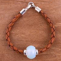 Glass pendant bracelet,