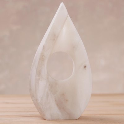 Alabaster statuette, Duality in Stone