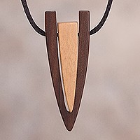 Wood pendant necklace,