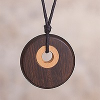 Wood pendant necklace,