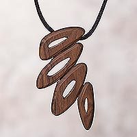 Wood pendant necklace,