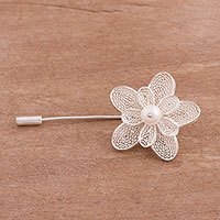 Cultured pearl filigree filigree stickpin,