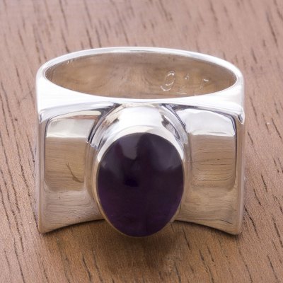 Amethyst cocktail ring, Monumental Oval