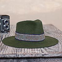 Alpaca and wool blend felt hat,