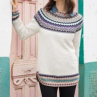Art knit alpaca pullover, 'Playful Ivory' - Knit 100% Alpaca Pullover Sweater in Antique White from Peru