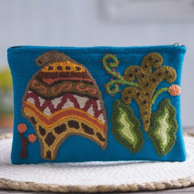Wool cosmetic bag, 'Chullo Nature' - Cultural Hand-Embroidered Wool Cosmetic Bag