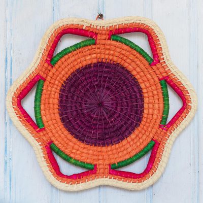Natural fiber wall accent, Vibrant Star