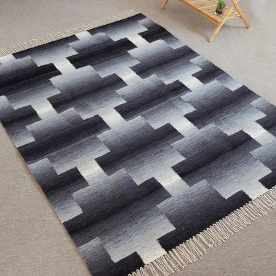Wool area rug, 'Night Ombré' (5x6.5) - Monochromatic Wool Area Rug (5x6.5)