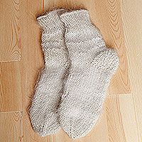 Cashmere socks, 'Cozy Charm' - Unisex Hand-Knitted 100% Cashmere Wool Socks in Ivory