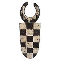 Ivoirian wood mask,