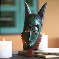 Ivoirian wood mask,
