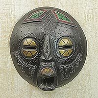 Wood mask,