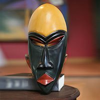Ga wood mask,