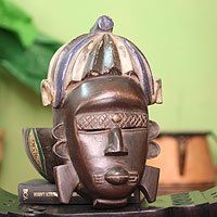 Ivoirian wood mask,