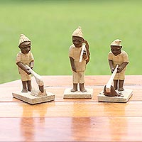 Wood figurines, 'Ghanaian Farmers' (set of 3) - Wood figurines (Set of 3)