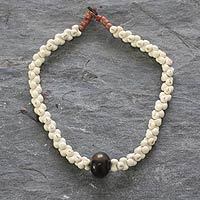 Agate pendant necklace,