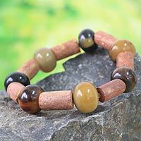 Horn and bauxite beaded bracelet,