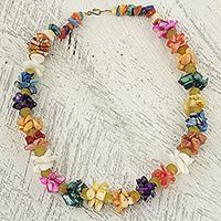 Agate beaded necklace,