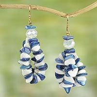 Agate cluster earrings,