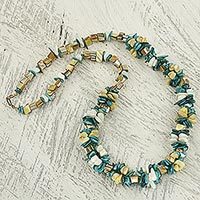 Agate beaded necklace,